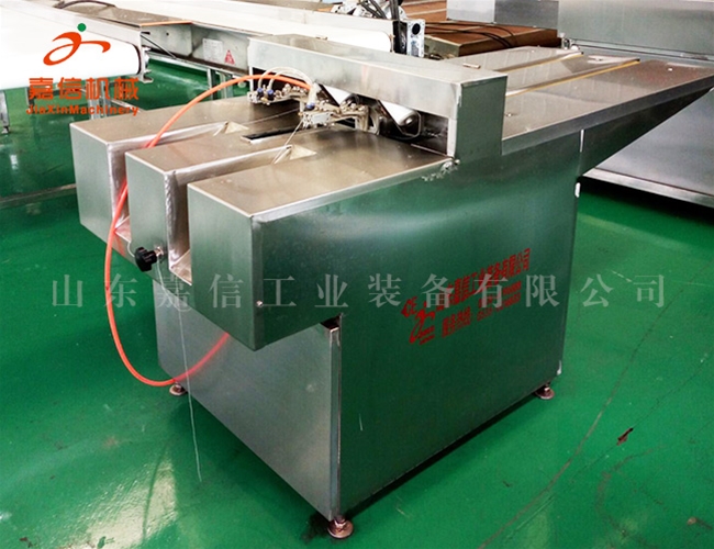 香腸紮線機（jī）