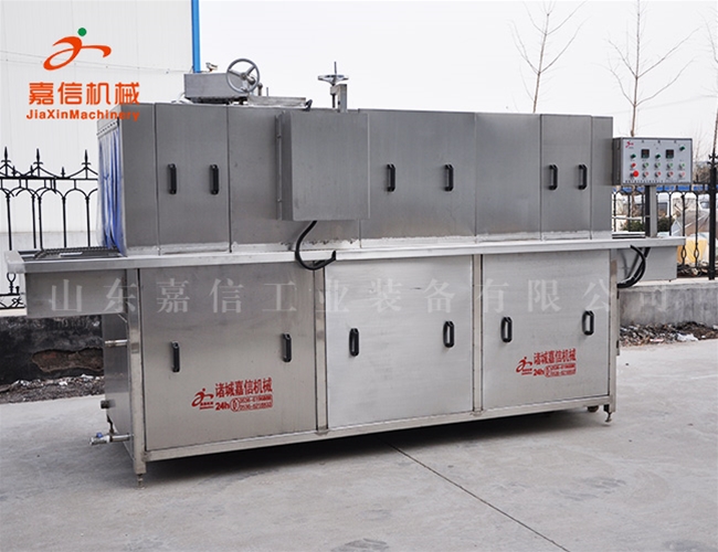 泡沫箱自動清洗(xǐ)機 塑(sù)料托盤連續清洗機