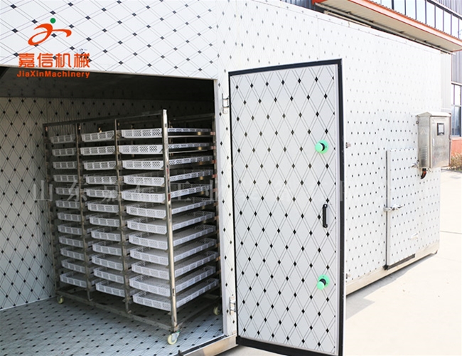 紅棗空氣源熱泵烘幹機（jī） 