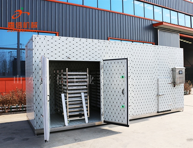 水（shuǐ）果片空氣能烘幹機