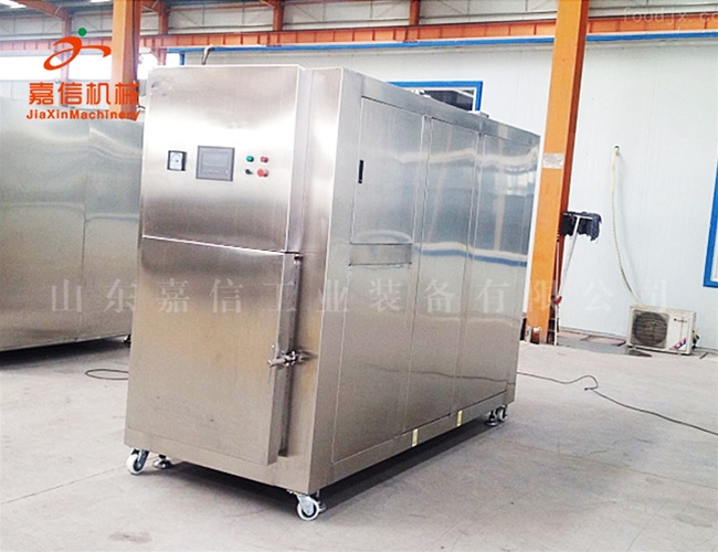 中央廚房（fáng）真（zhēn）空預冷（lěng）機